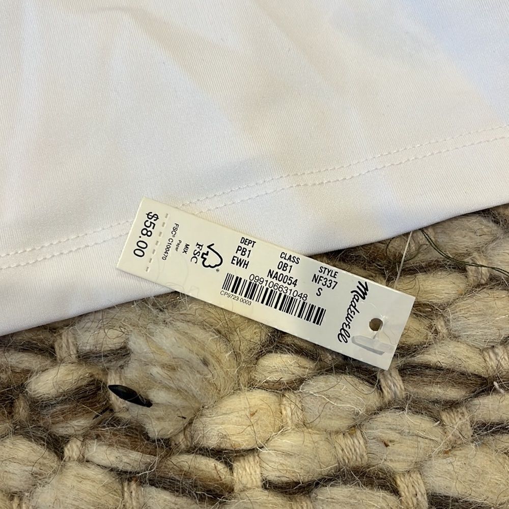 Madewell MWL Flex Cutout-Back Tank* - Picture 5 of 9